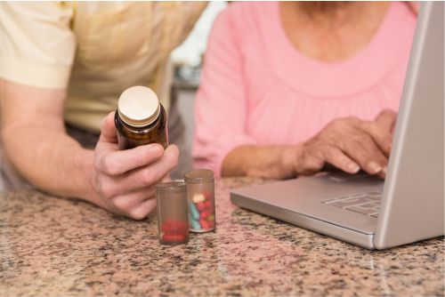 Cuidados ao Combinar Medicamentos e Suplementos