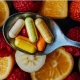 Multivitamínicos: quem realmente precisa deles?